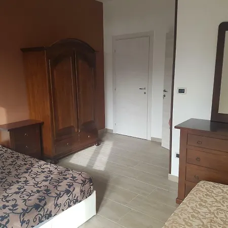 Affittacamere Lido Rivabella 3*