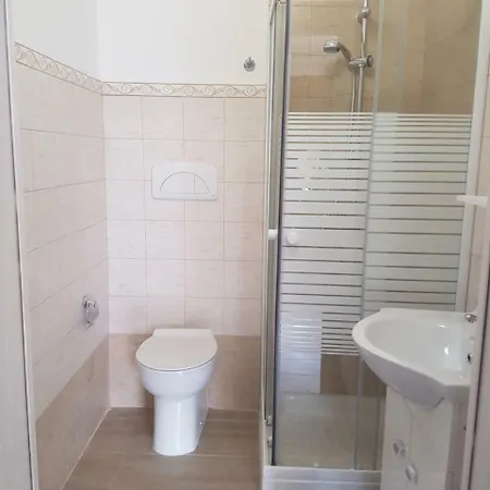 Πανσιόν Affittacamere Lido Rivabella